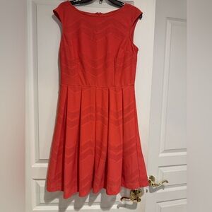 Women’s dress. Light orange size 10
